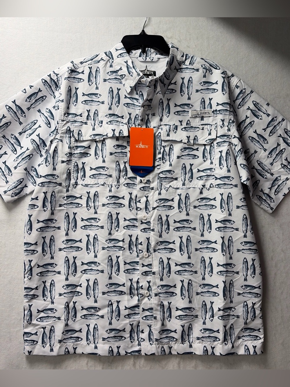 Habit Outdoor Vented Short Sleeve Button-Up Shirt Pockets Men’s Size Large NEW